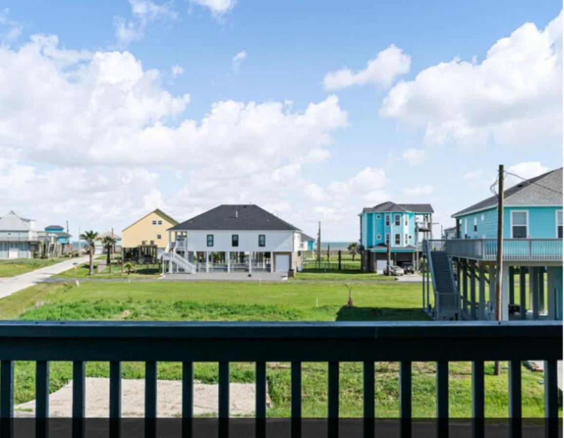 Fancy Nancy 2 Min Walk To Beach, Lyft, Pet-Friendly Bolivar Peninsula Exterior photo